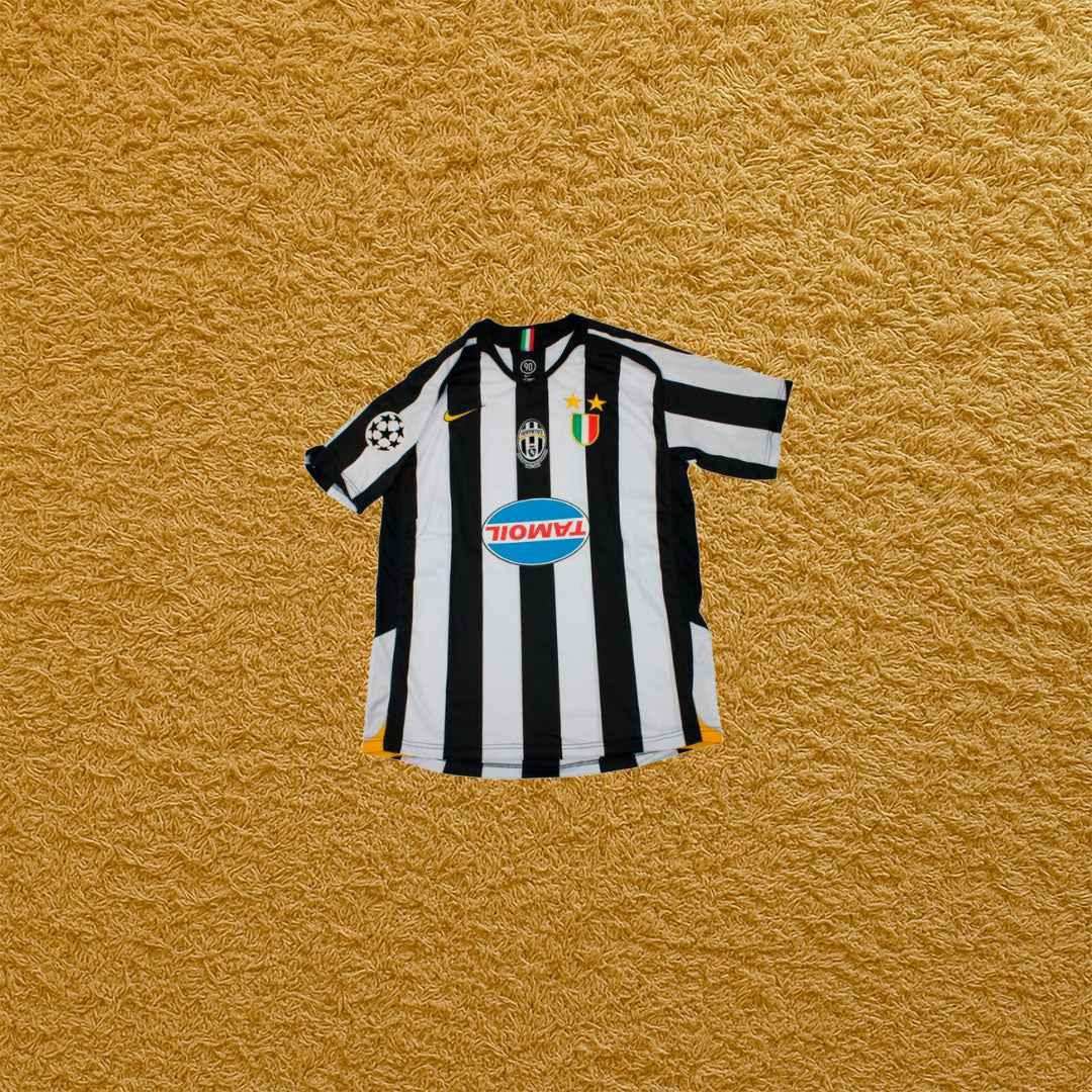 Camiseta retro Juventus 2005/06 - Futwear