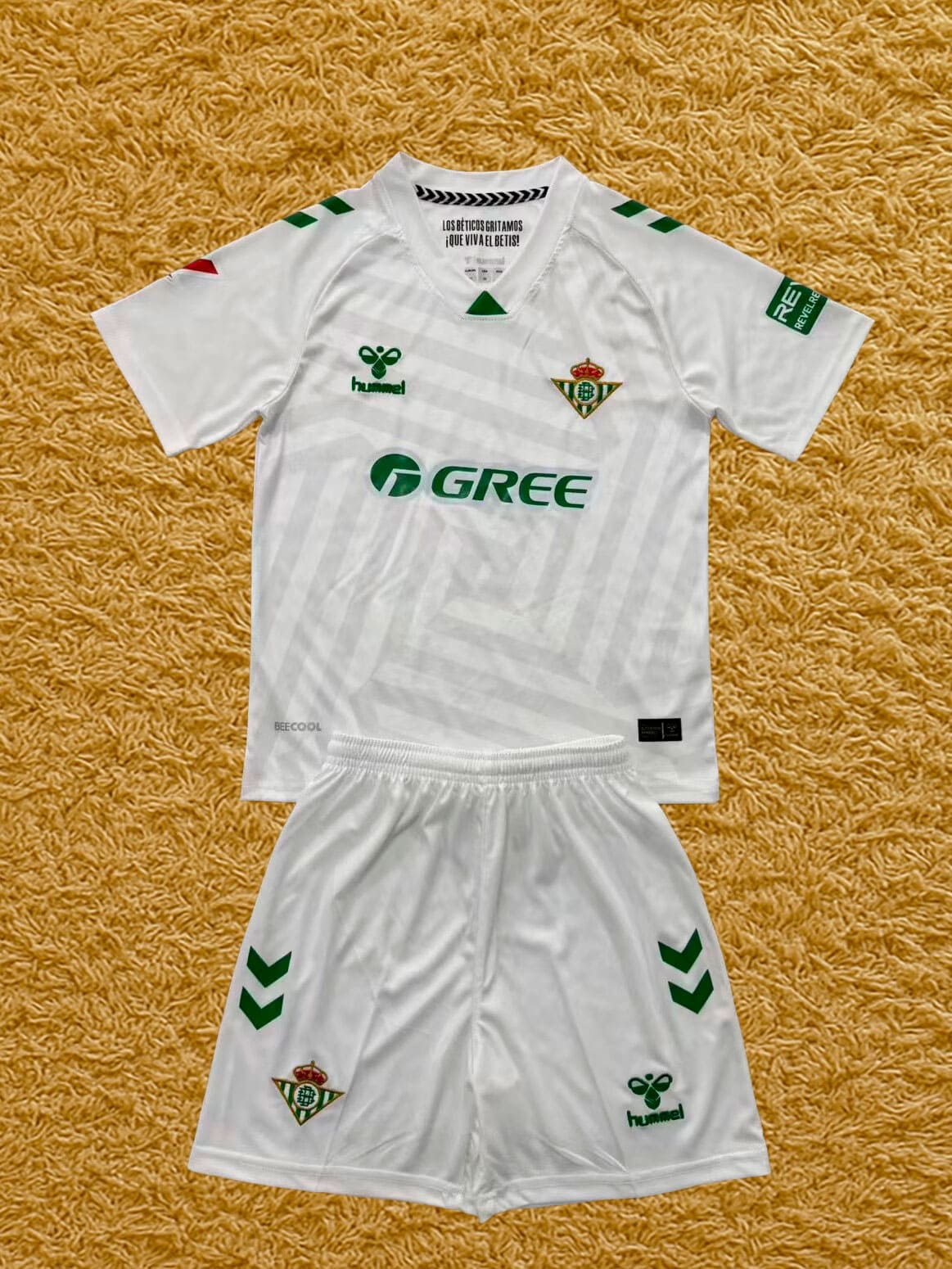 Kit infantil portero Betis 2025/26 Futwear