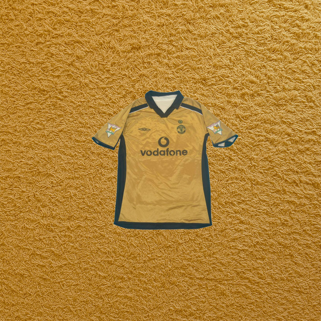 Camiseta retro Manchester United 2000/01 - Futwear