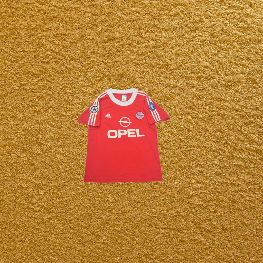 Camiseta retro Bayern Munich 2001/02 Futwear