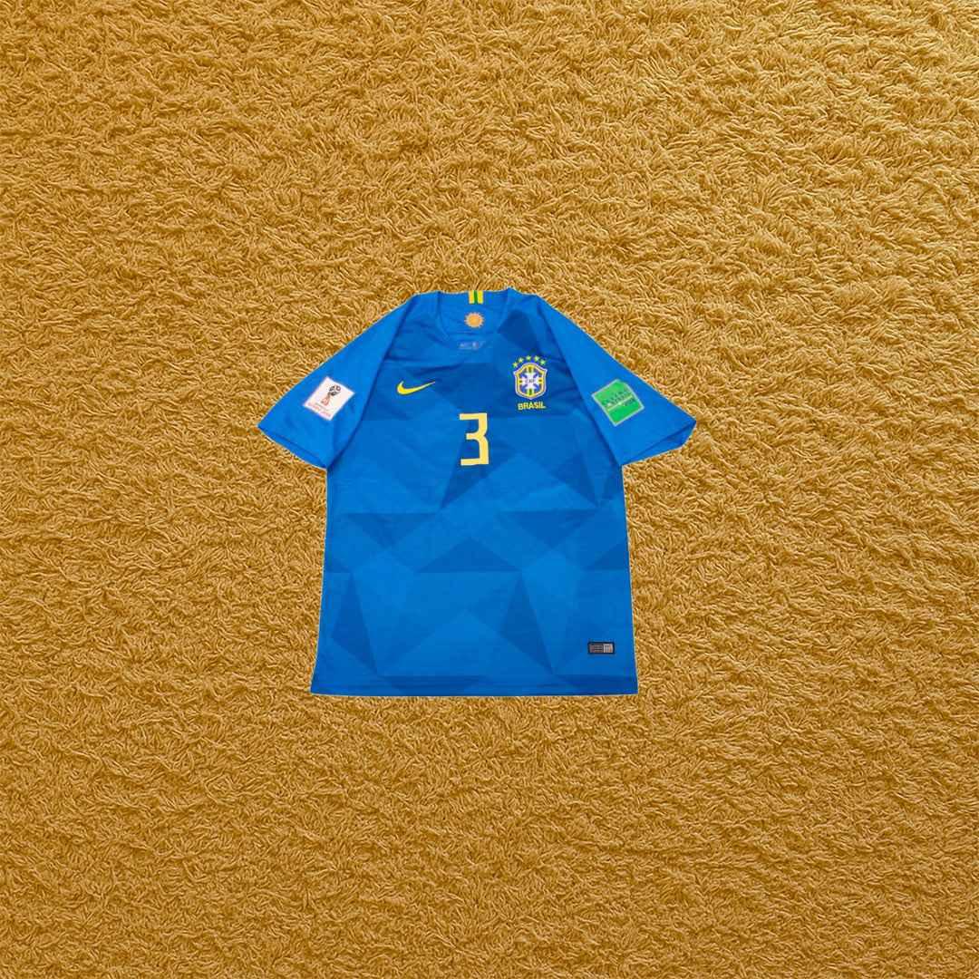 Camiseta retro Brasil 2018 - Futwear