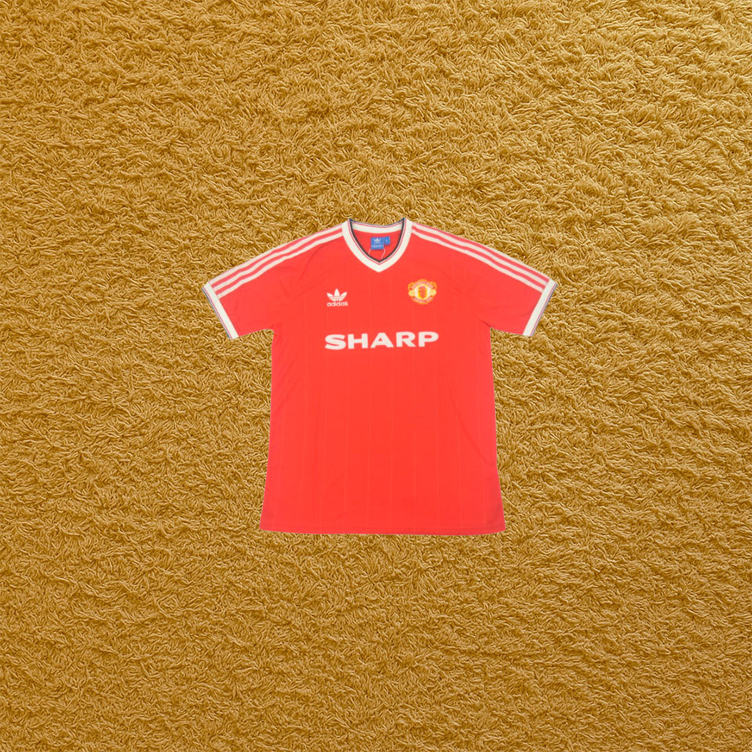 Camiseta retro Manchester United 1982/83 - Futwear