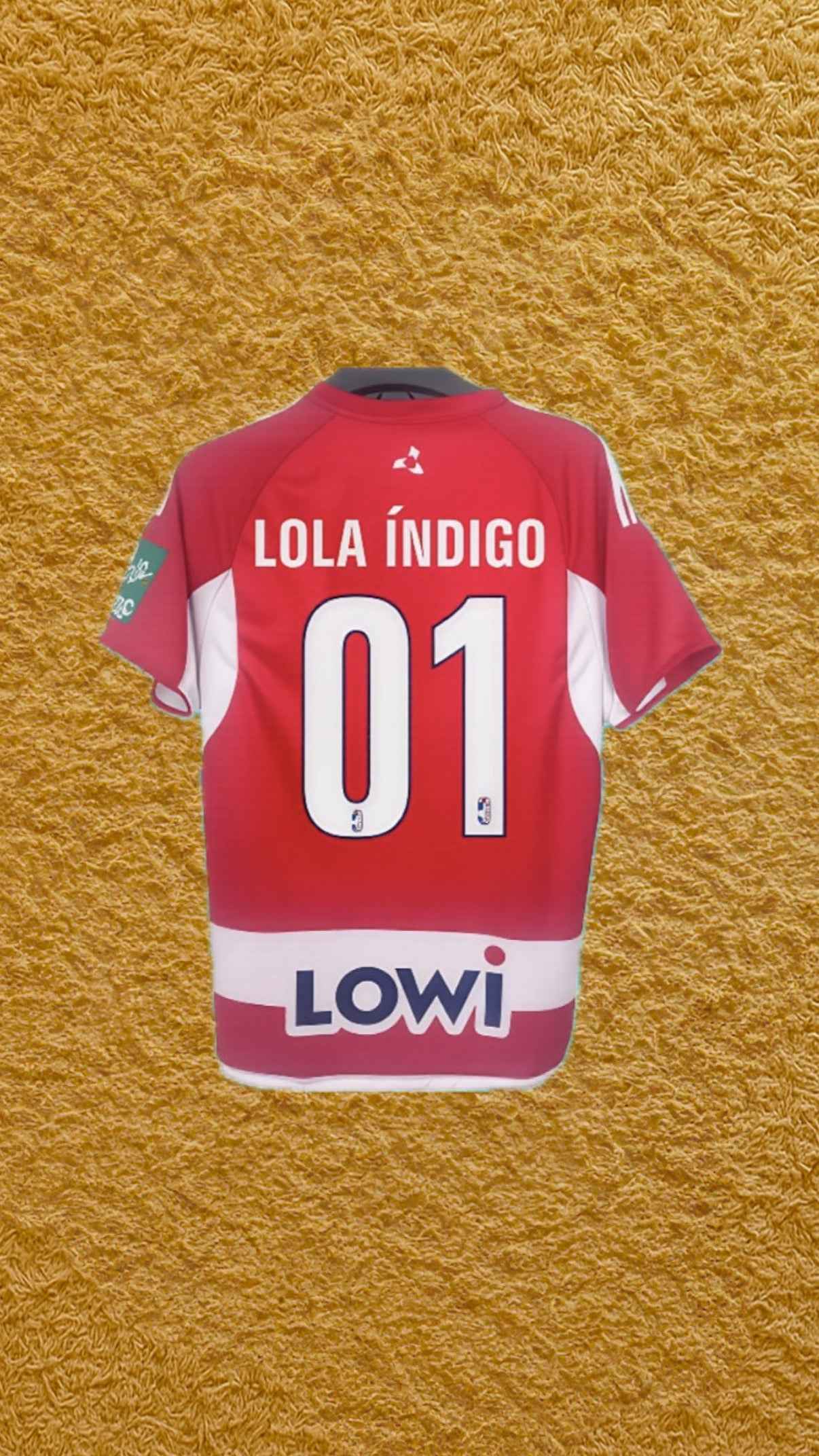 Camiseta Granada edición Lola Indigo Futwear