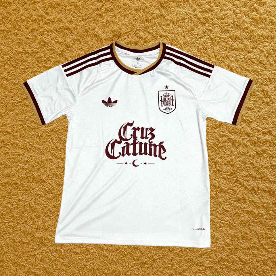 Camiseta España edición Cruz Cafune