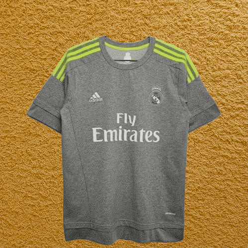 Camiseta retro Real Madrid 2016/17