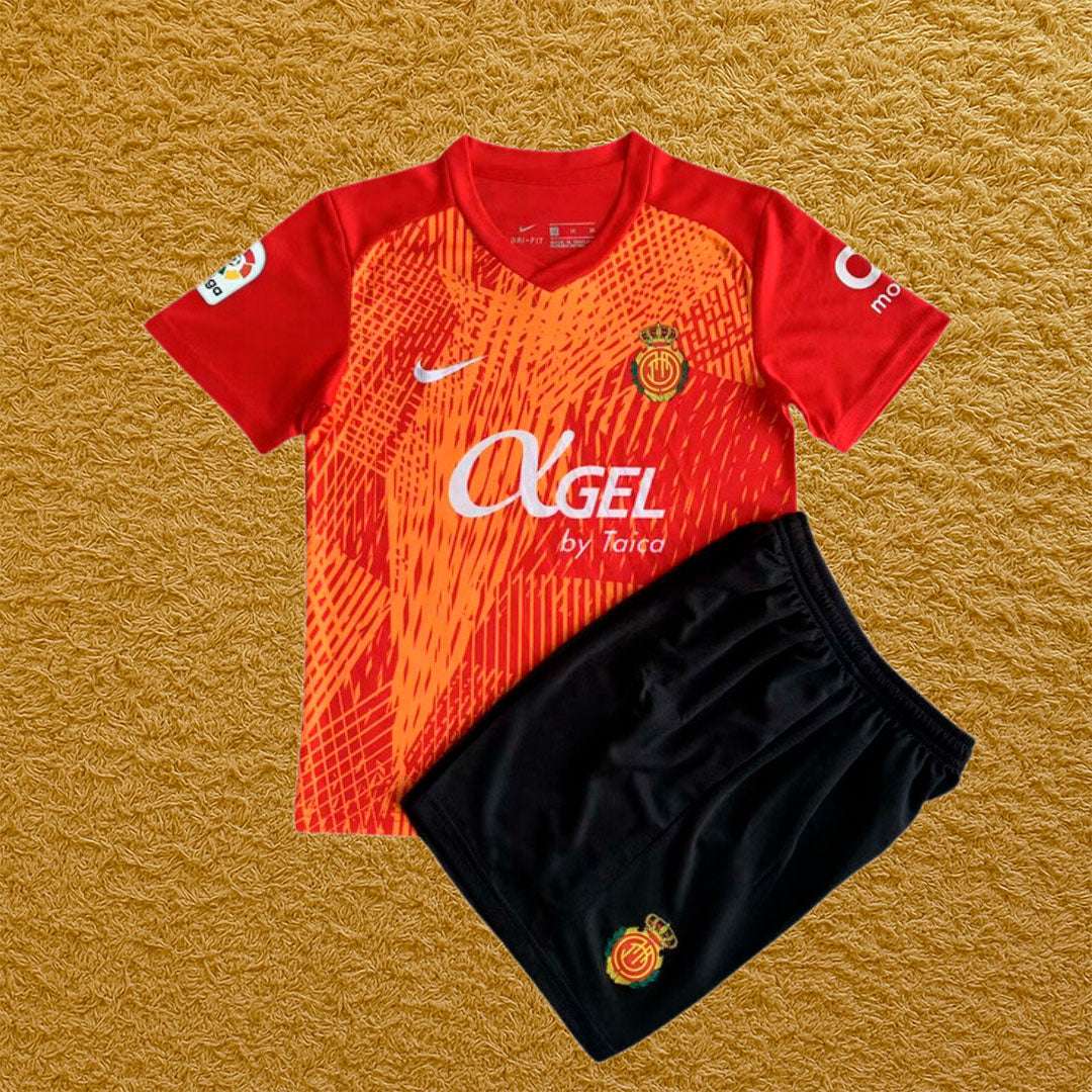 Kit infantil Mallorca 2023/24 Futwear