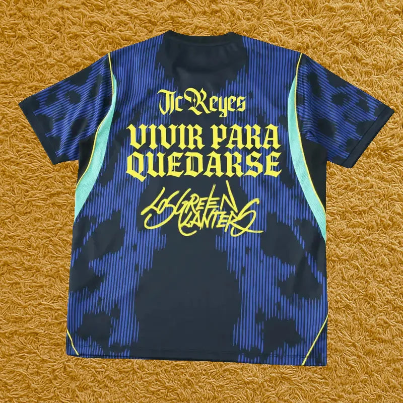 Camiseta Brasil edición Jc Reyes, vista trasera