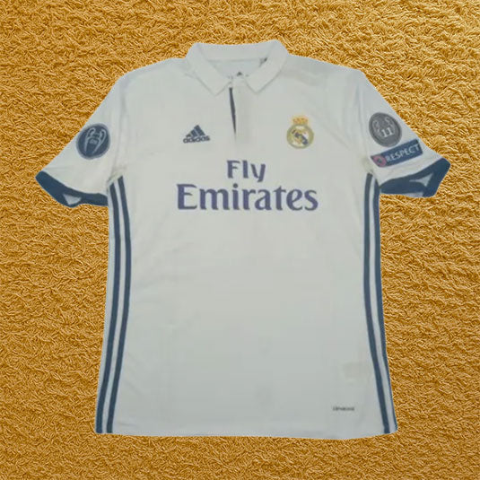 Camiseta retro Real Madrid 2016/17 Futwear