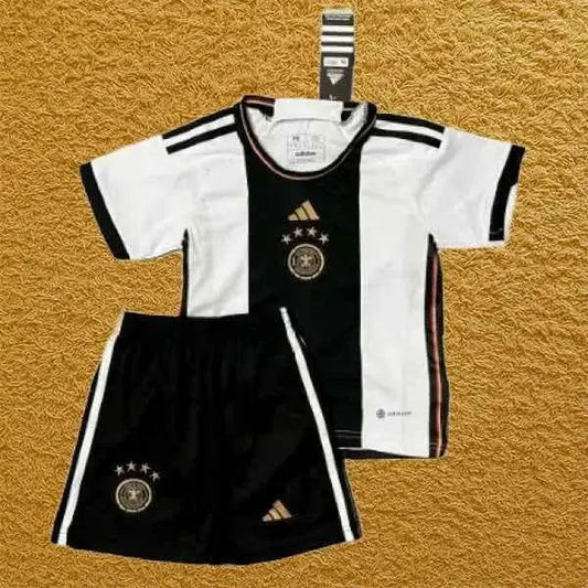 Kit infantil Alemania 2022 Futwear