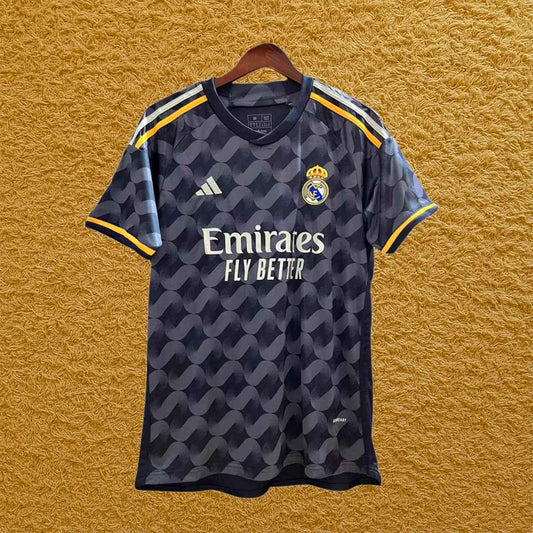 Camiseta retro Real Madrid 2023/24 - Futwear