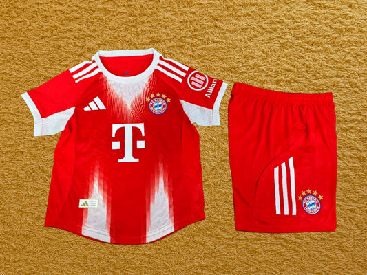 Kit infantil Bayern Munich 2025/26 Futwear