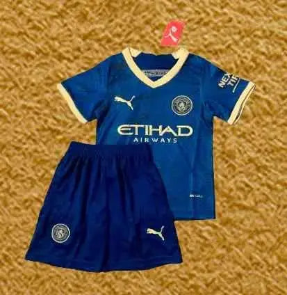 Kit infantil Manchester City 2023/24 Futwear