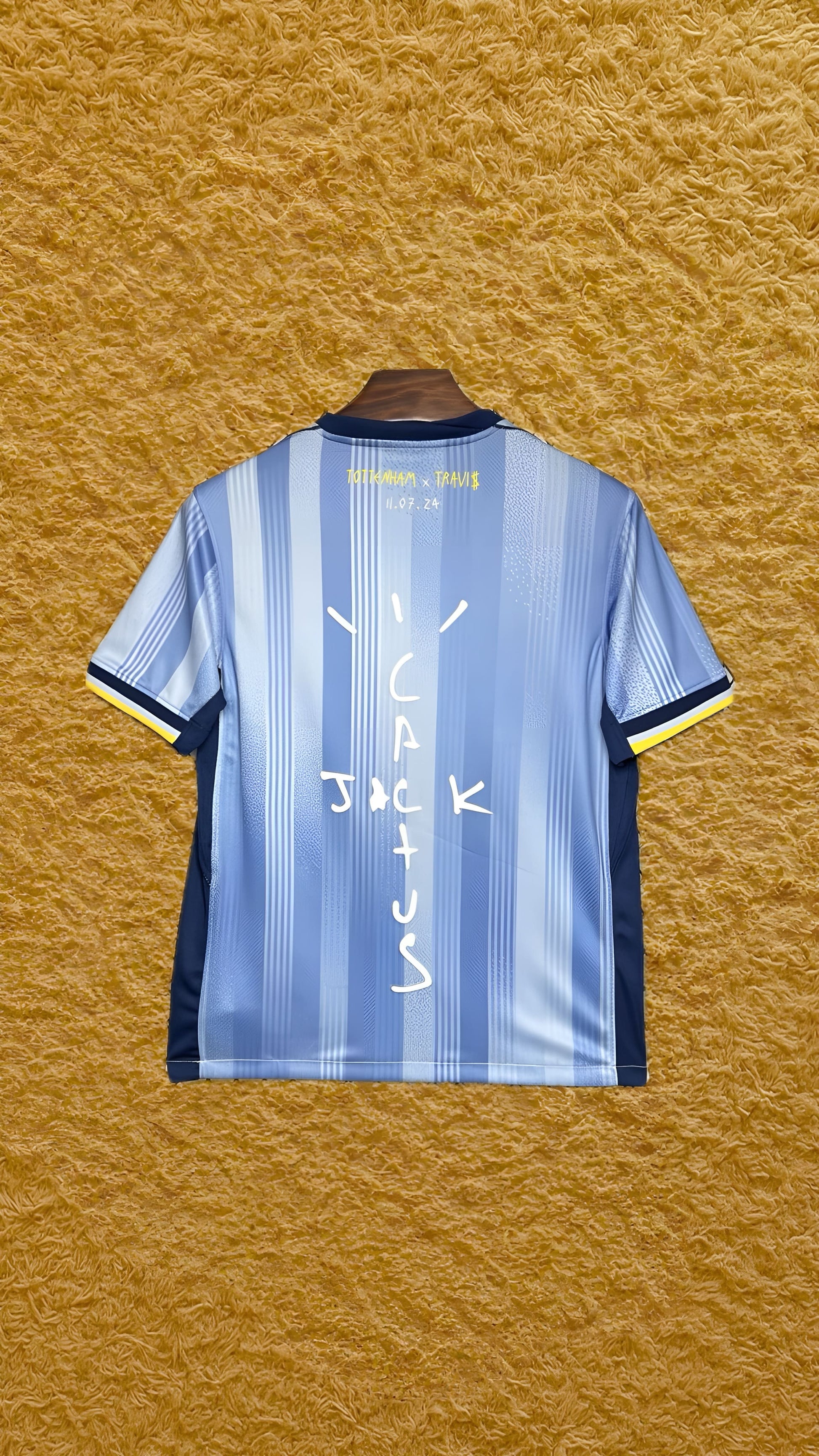 Camiseta Tottenham edición Travis Scott Futwear