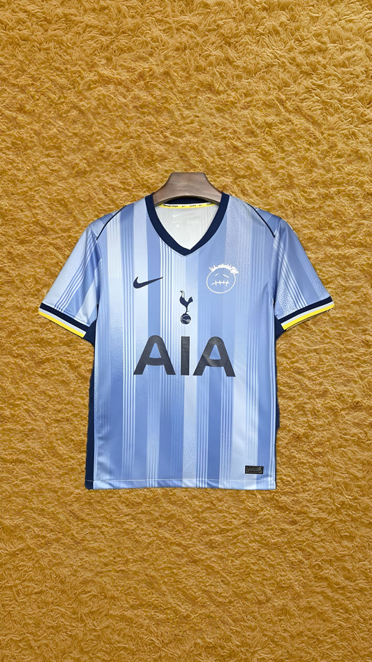 Camiseta Tottenham edición Travis Scott Futwear