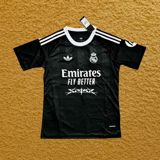 Camiseta Real Madrid edición Saiko Futwear