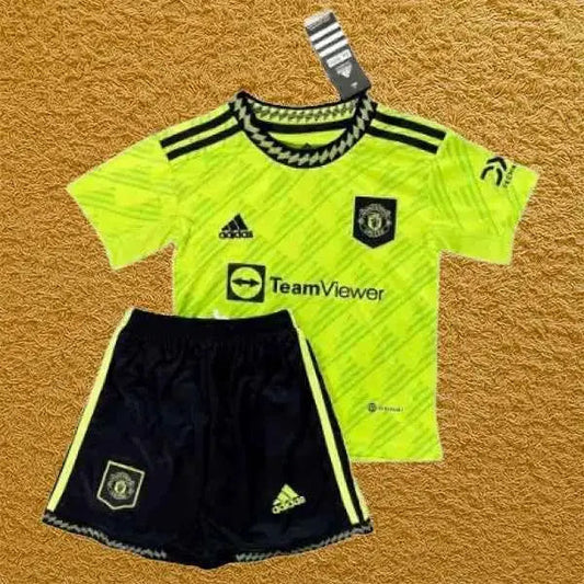 Kit infantil Manchester United 2022/23 Futwear