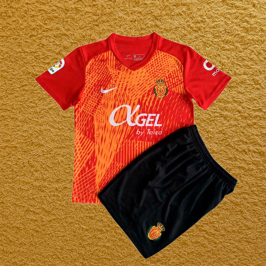 Kit infantil Mallorca 2023/24 Futwear