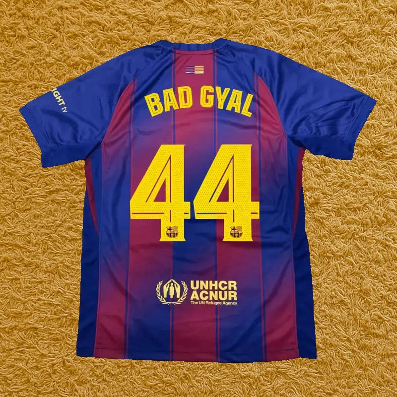 Camiseta Barcelona edición Bad Gyal, vista trasera