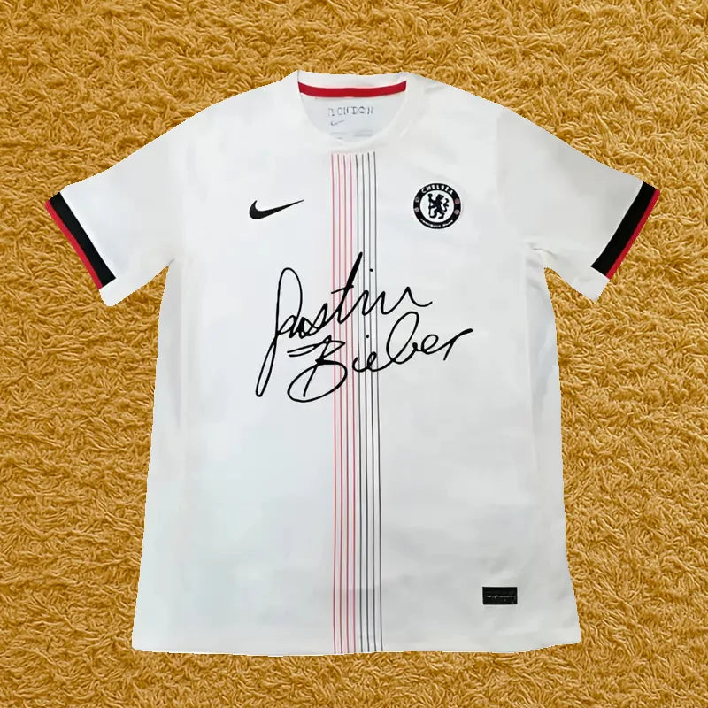 Camiseta Chelsea edición Justin Bieber, vista frontal