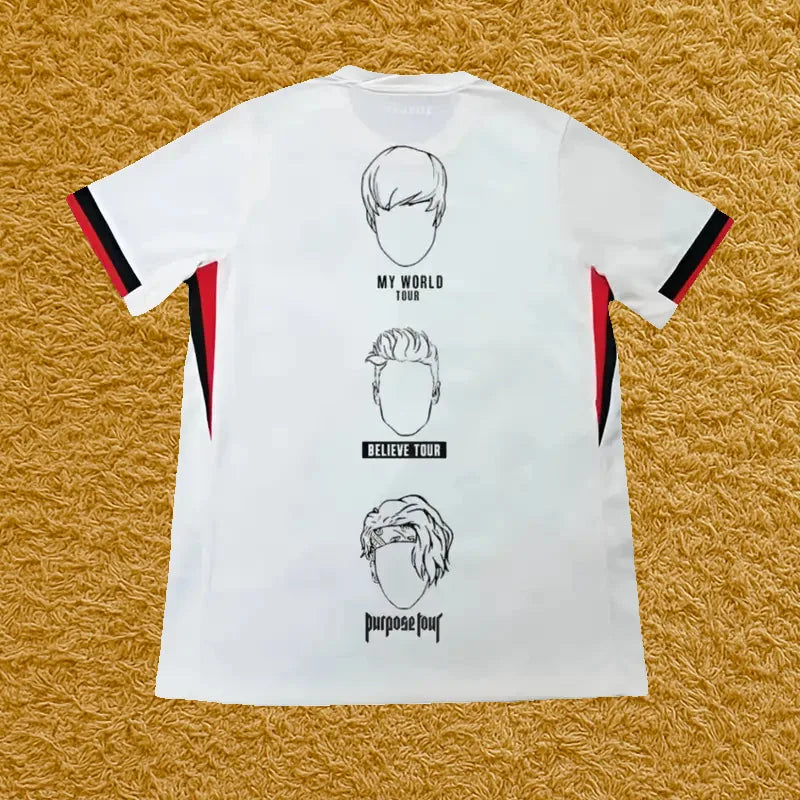 Camiseta Chelsea edición Justin Bieber, vista trasera