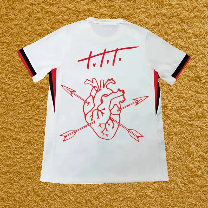 Camiseta Chelsea edición Tini, vista trasera