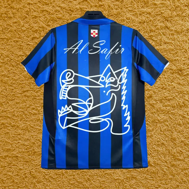 Camiseta Inter de Milán edición Al-Safir, vista trasera