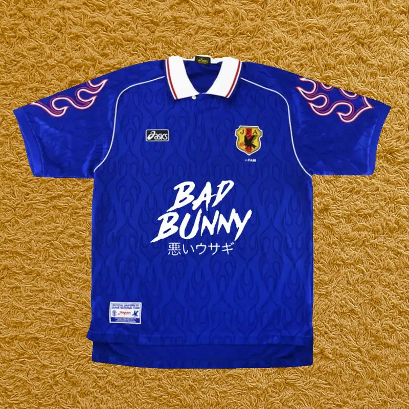 Camiseta Japón edición Bad Bunny, vista frontal