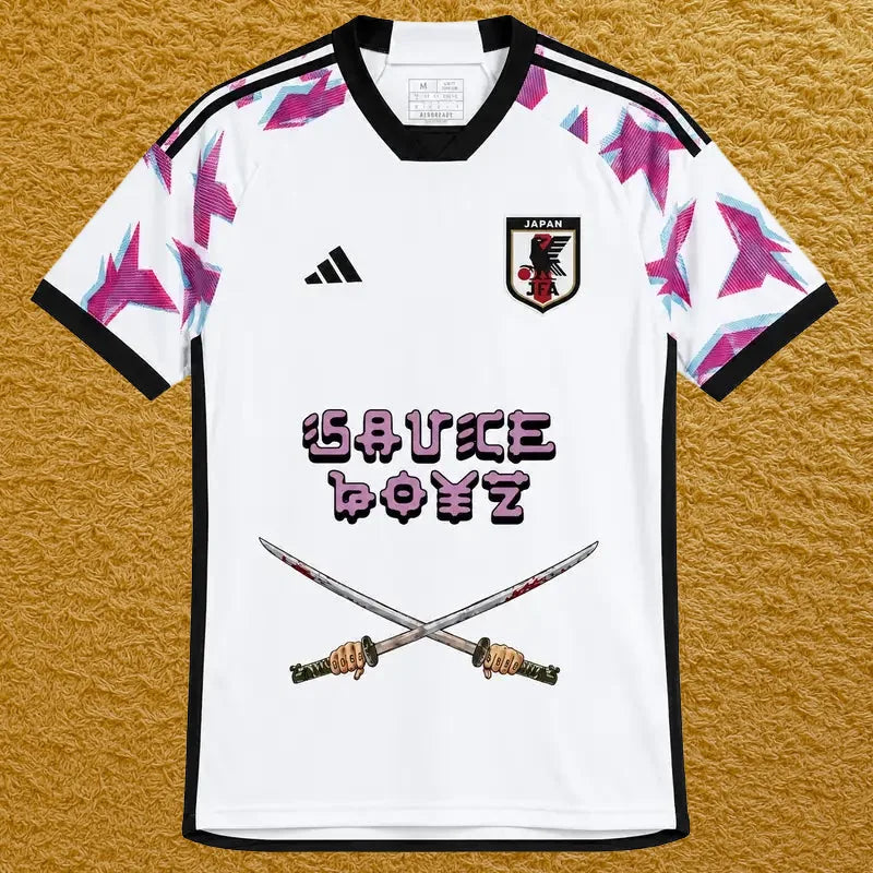 Camiseta Japón edición Eladio Carrión, vista frontal