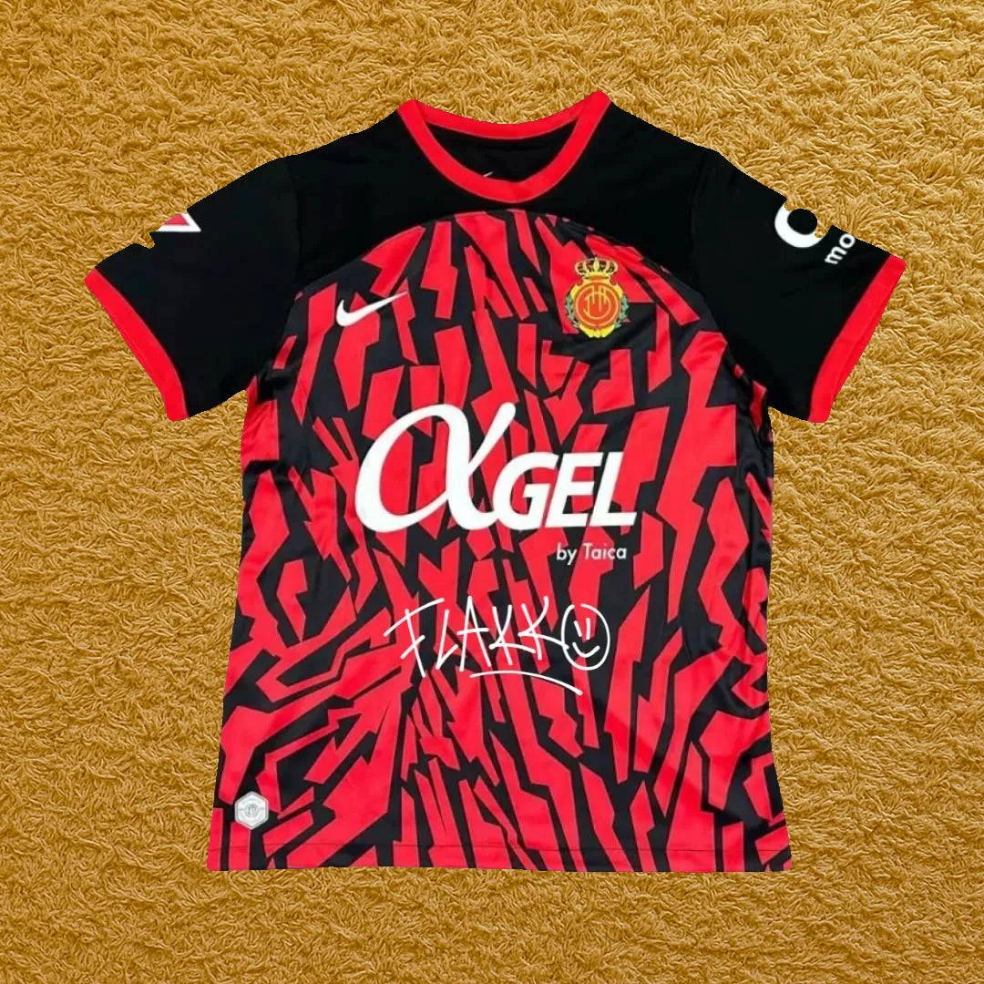 Camiseta Mallorca edición Rels B, vista frontal