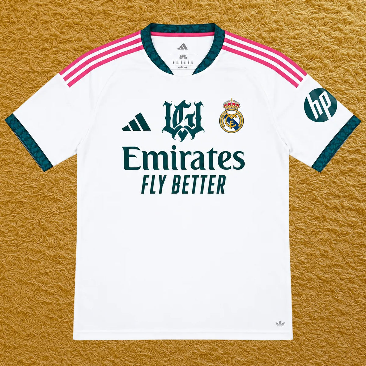 Camiseta Real Madrid edición Jc Reyes, vista frontal