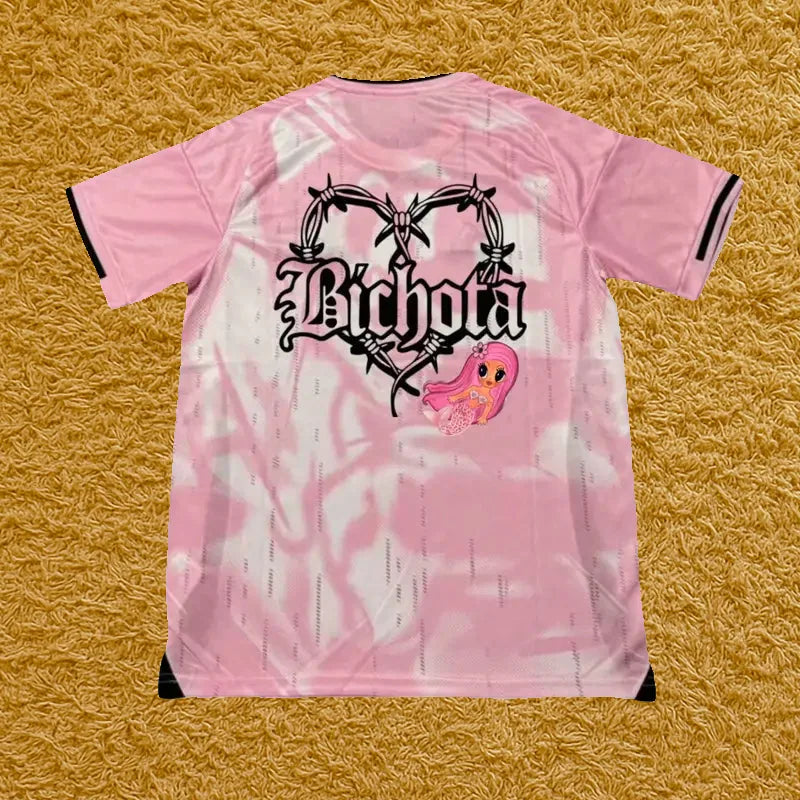 Camiseta Real Madrid edición Karol G, vista trasera