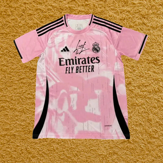 Camiseta Real Madrid edición Luar la L, vista frontal