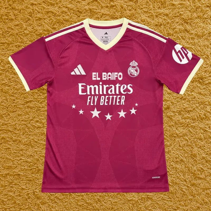 Camiseta Real Madrid edición Quevedo, vista frontal