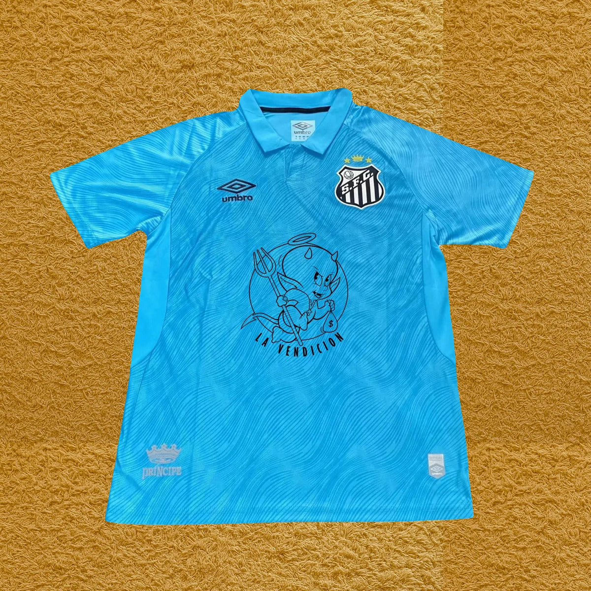 Camiseta Santos edición Yung Beef, vista frontal